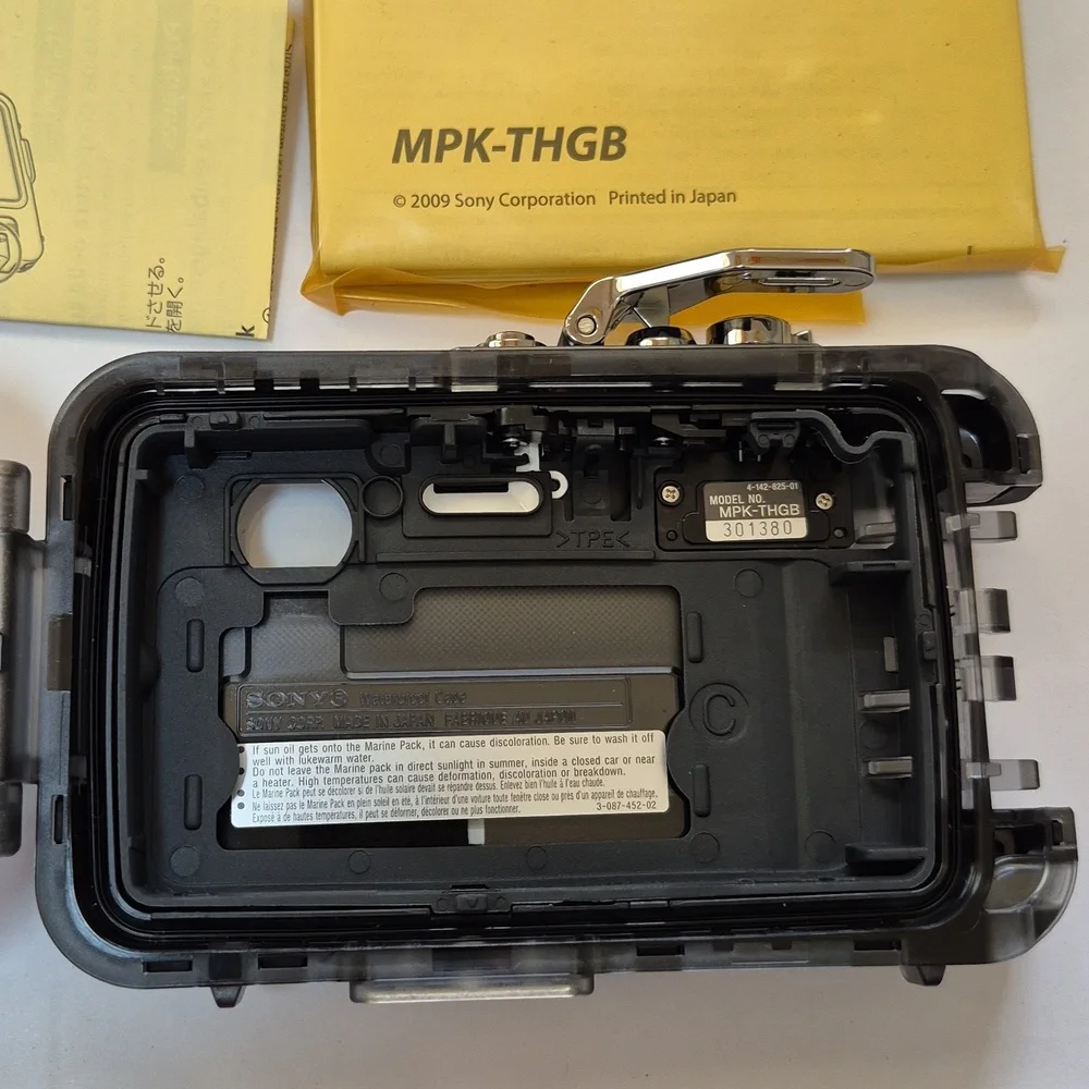 Sony Digital Camera Waterproof Cyber-shot Marine Pack MTK- THG T700 T90 T77 Y2k